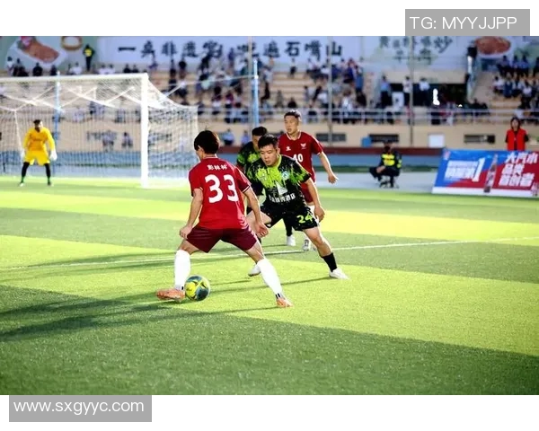 足球明星战力排行榜揭晓谁将成为绿茵场上的绝对王者